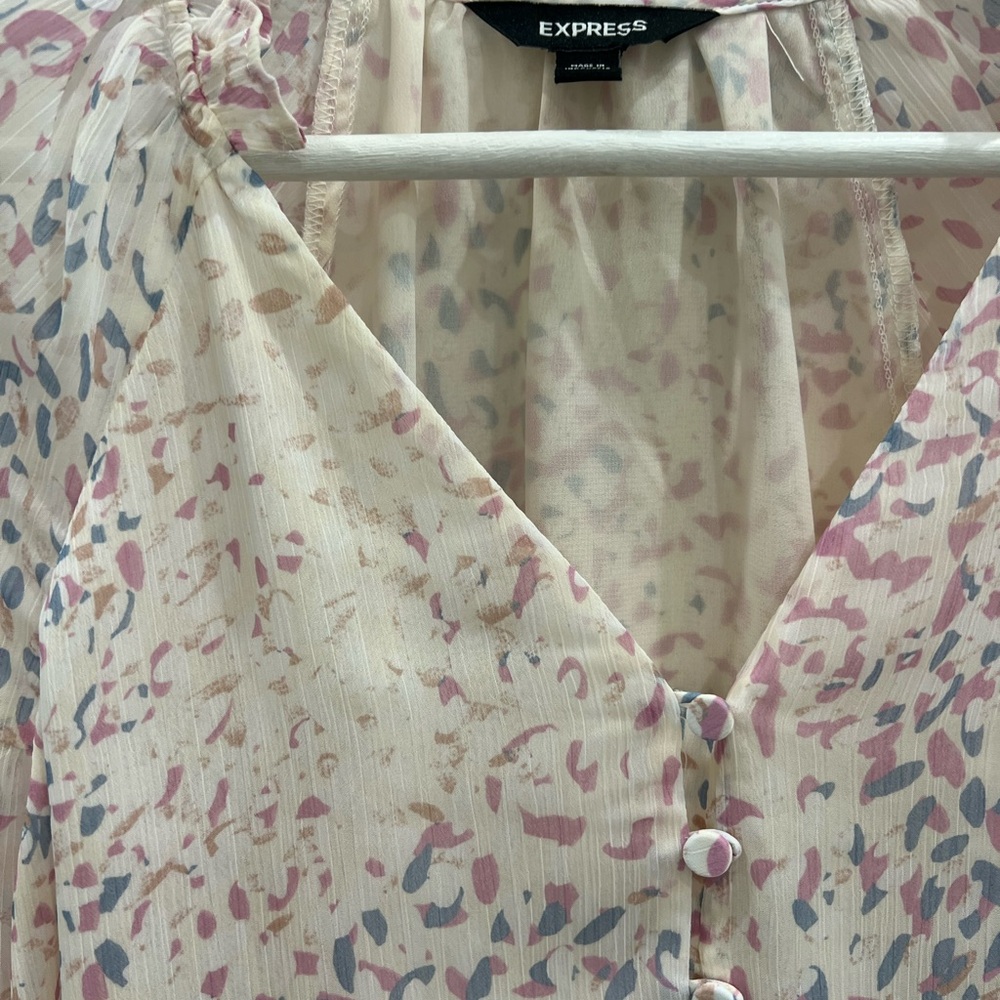 Express Multicolor Abstract Blouse - image 4